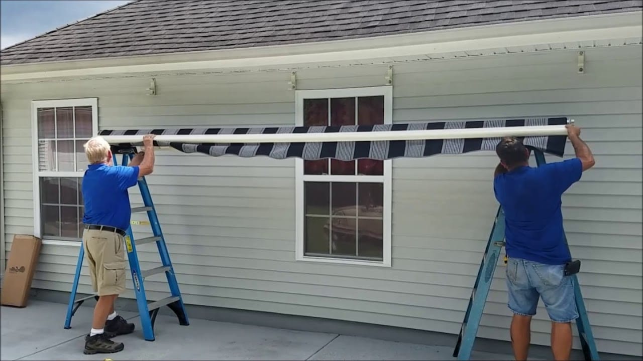 How to install retractable awning